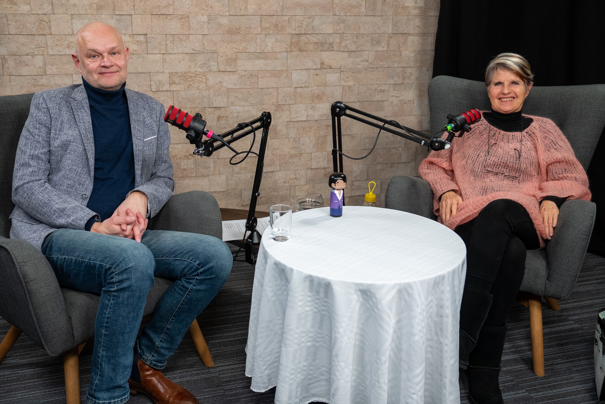 Forysta & samskipti: Edda Björgvinsdóttir Forysta & samskipti: Edda Björgvinsdóttir