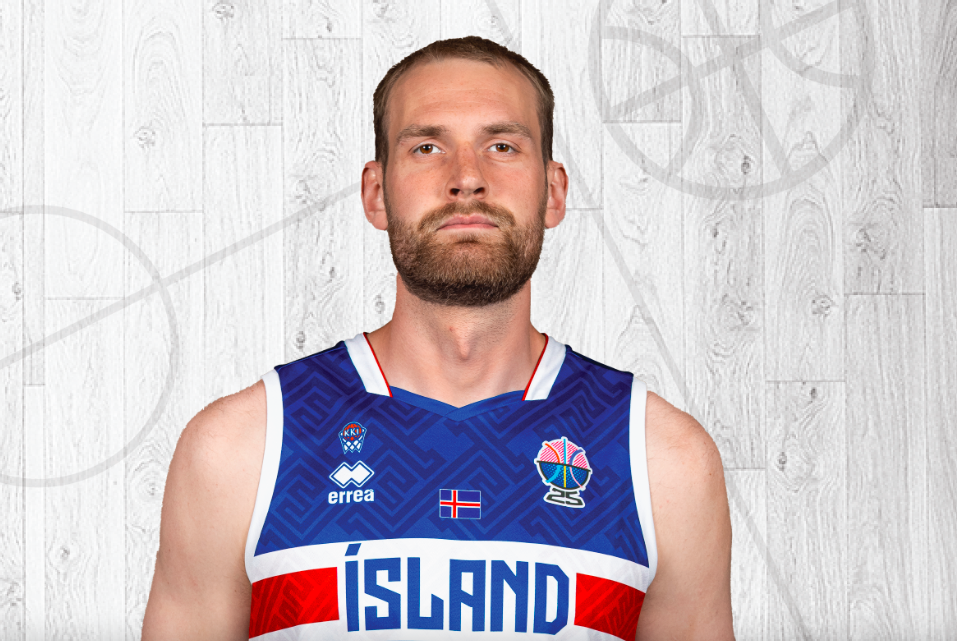 Tryggvi Snær er körfuknattleikskarl ársins