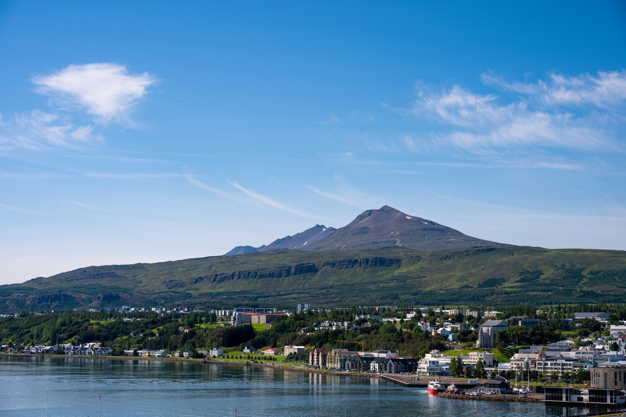 Yfir 90% ánægð með að búa á Akureyri