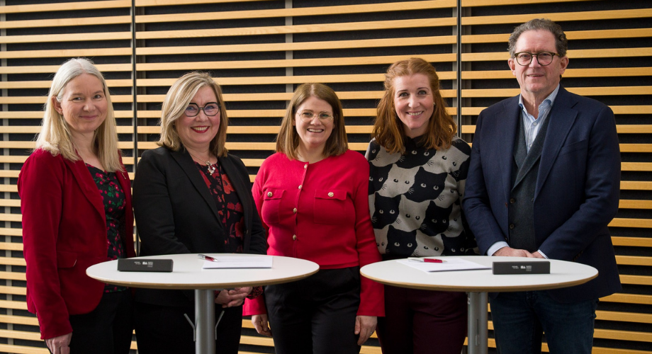 Samstarfssamningur Háskólans á Akureyri og Drift EA endurnýjaður Samstarfssamningur Háskólans á Akureyri og Drift EA endurnýjaður