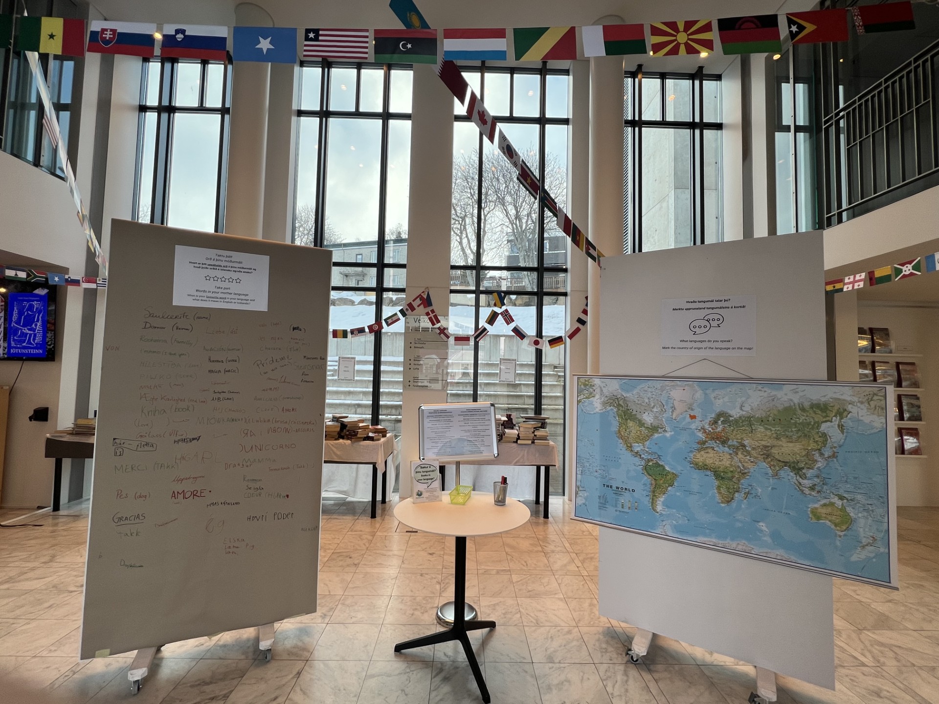 Mánuður móðurmáls á Amtsbókasafninu