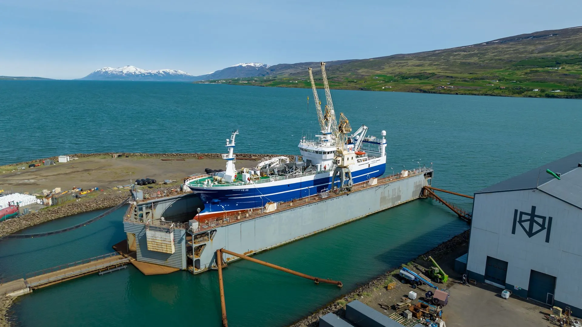 Klassavottun flotkvíar Slippins Akureyri endurnýjuð af Bureau Veritas