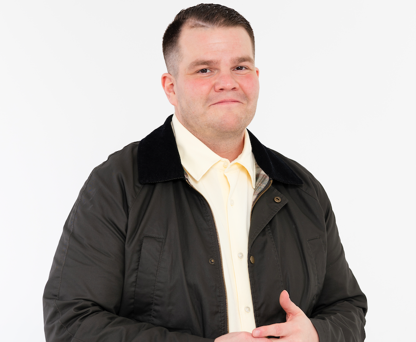 L-listinn kynnir framboðslista á morgun